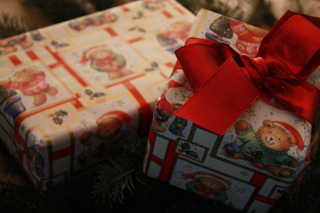 5 Reasons Why You Shouldn’t Spoil Your Kids This Holiday Season